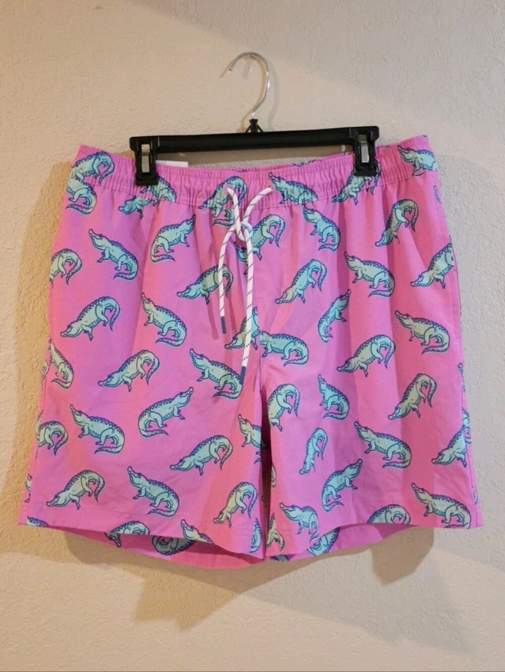 Member's Mark Men's Resort Swim Trunk Pink Blue Animal Print Swim Shorts Large